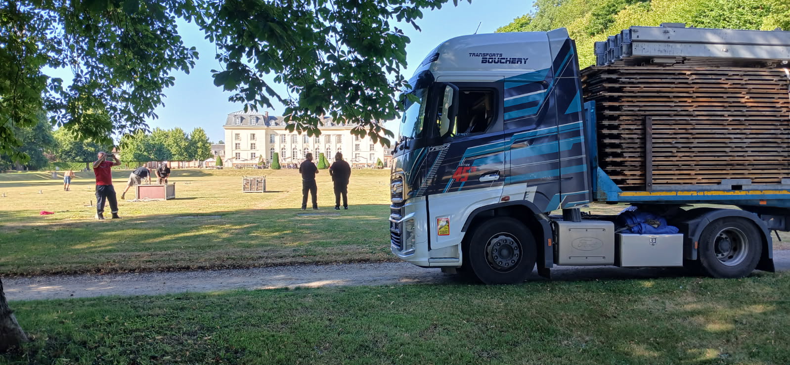 Véhicule Transports Bouchery — sécurité et conformité